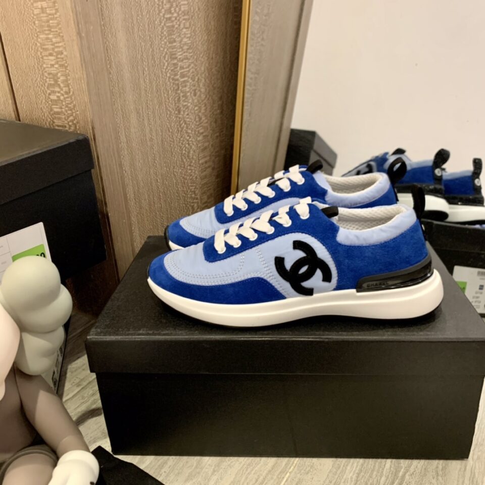 CHANEL SNEAKERS 12