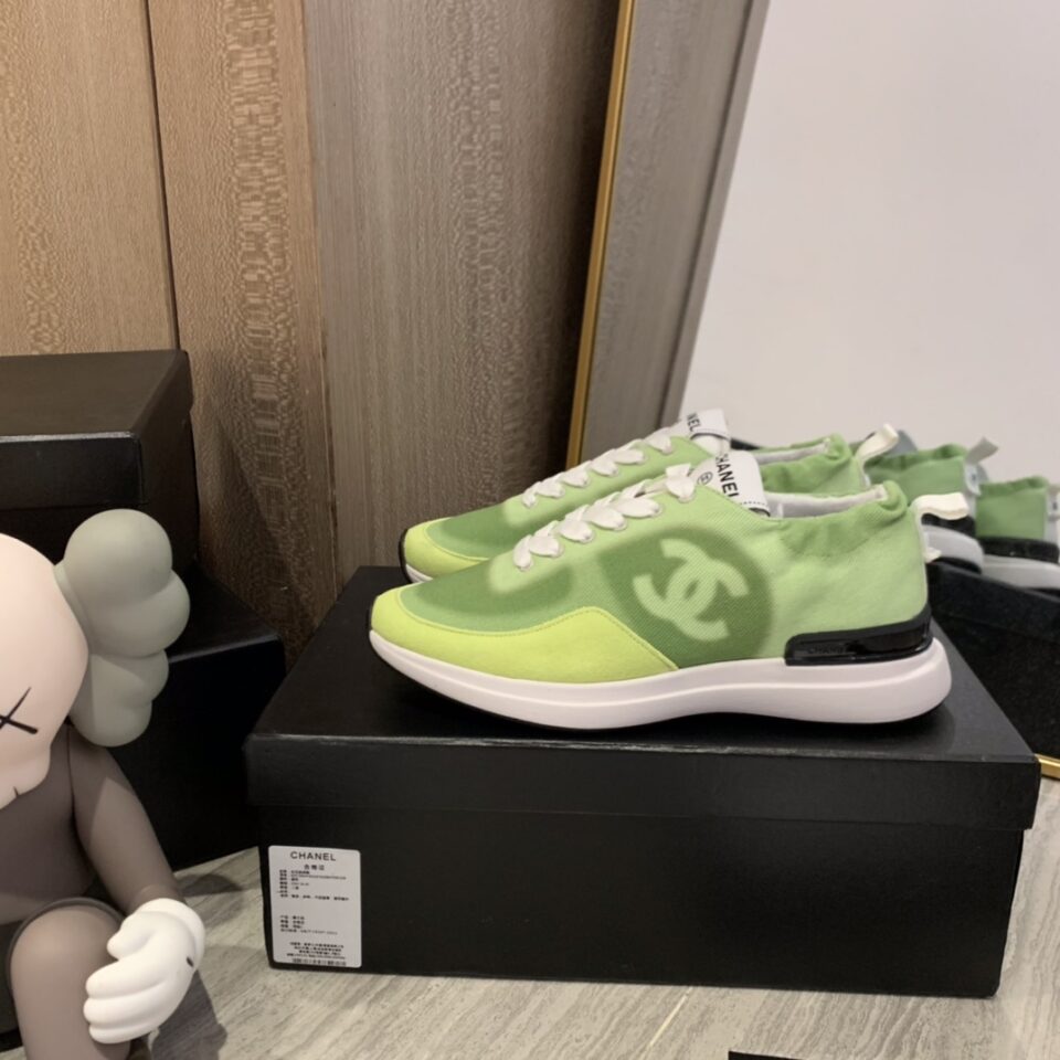 CHANEL SNEAKERS 15