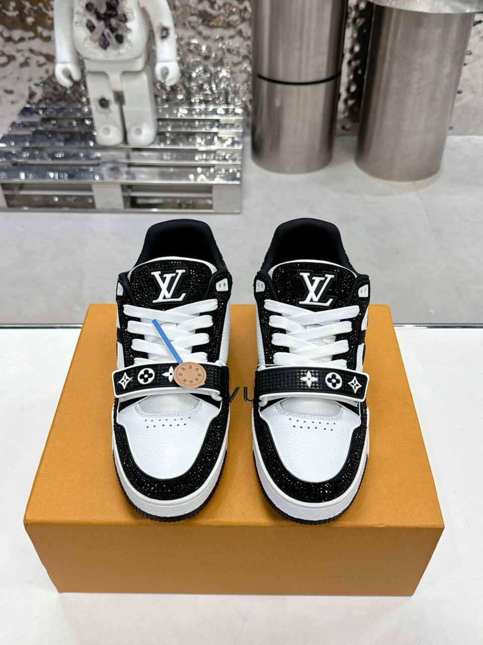 LV Women Black White Leather Sneakers