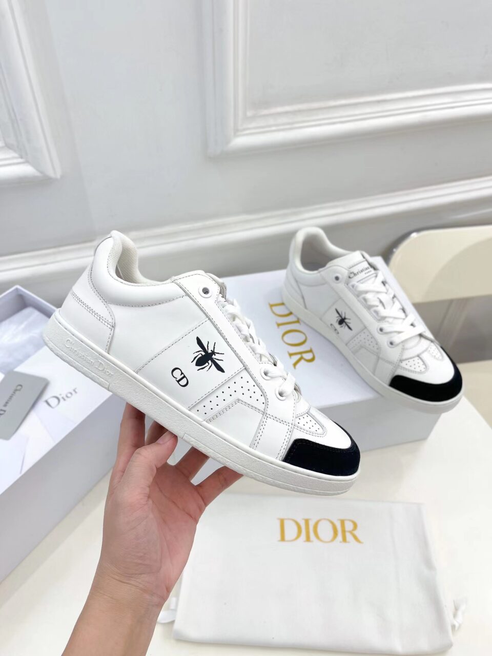 DIOR STAR SNEAKER