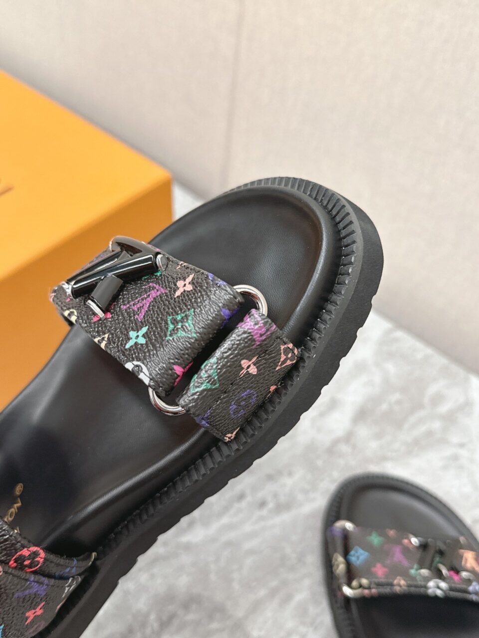 LV Women Black Multi Leather Strap Sandals