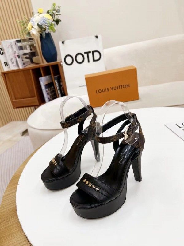 Louis Vuitton High heels replica