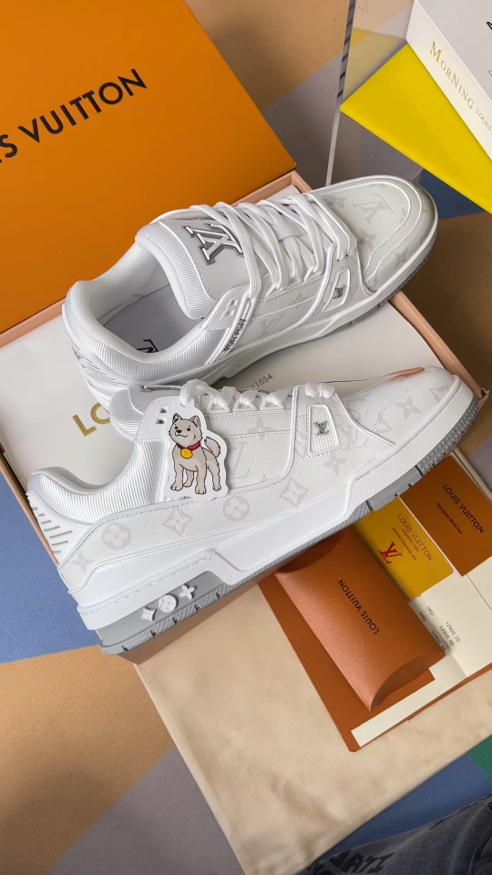 Iconic Louis Vuitton LV Trainer