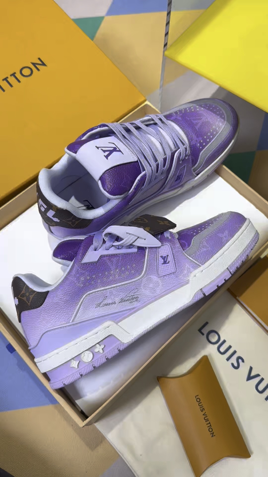 Louis Vuitton LV Trainer sneakers in purple