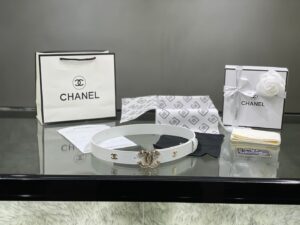 Chanel Red Patent Leather CC Logo Belt