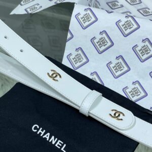 Chanel Red Patent Leather CC Logo Belt