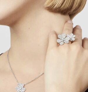 Van Cleef & Arpels Ring