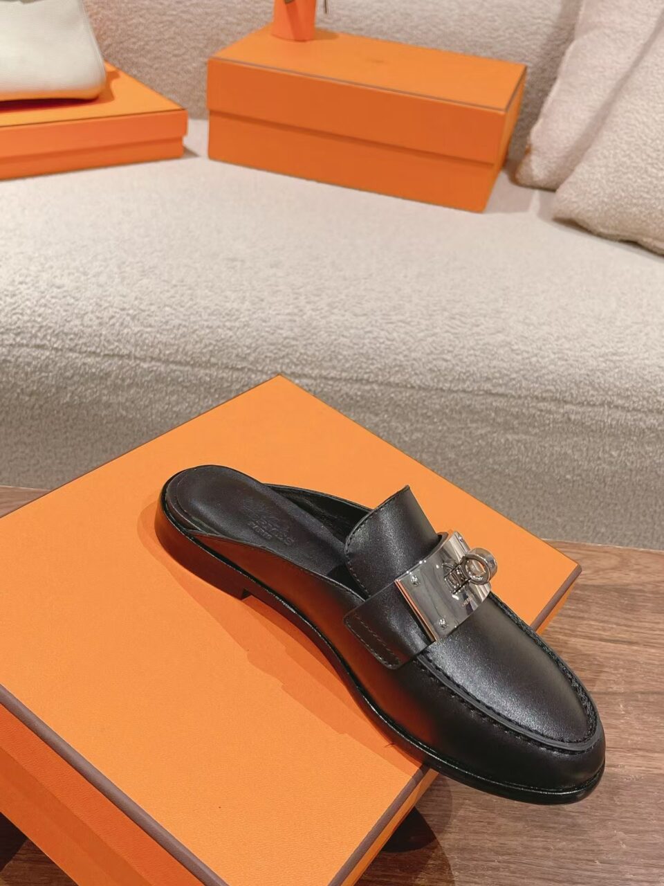 Hermes Lota Mule