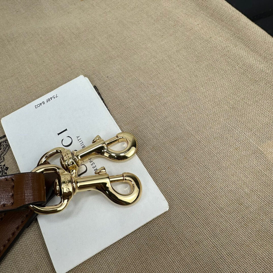 Gucci Ophidia mini bucket bag in brown leather