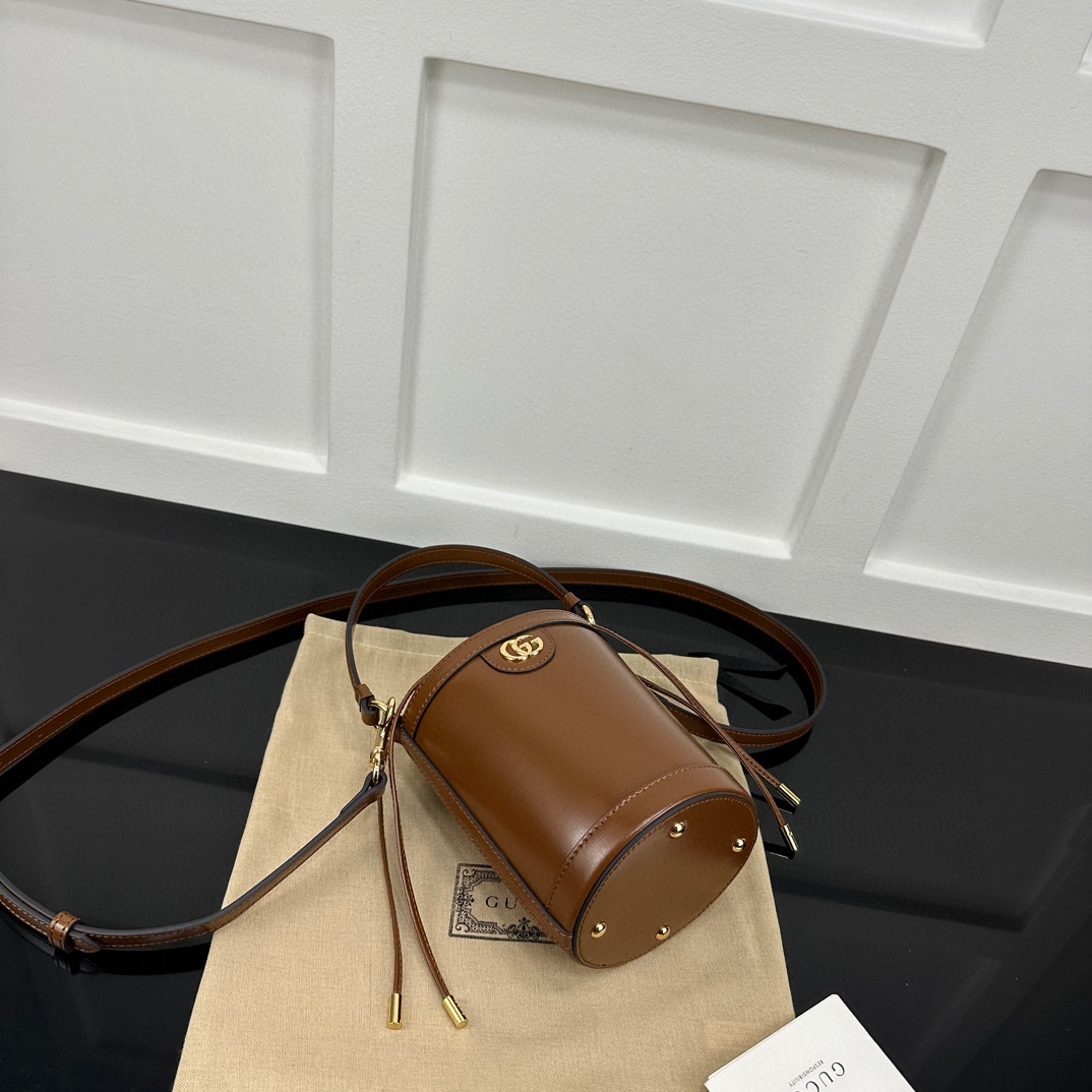 Gucci Ophidia mini bucket bag in brown leather
