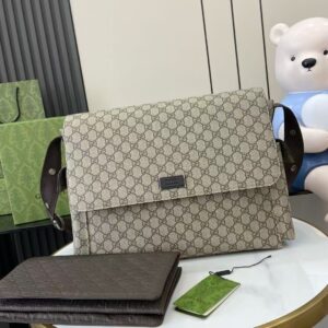 Gucci Large Changing Bag in GG Supreme
