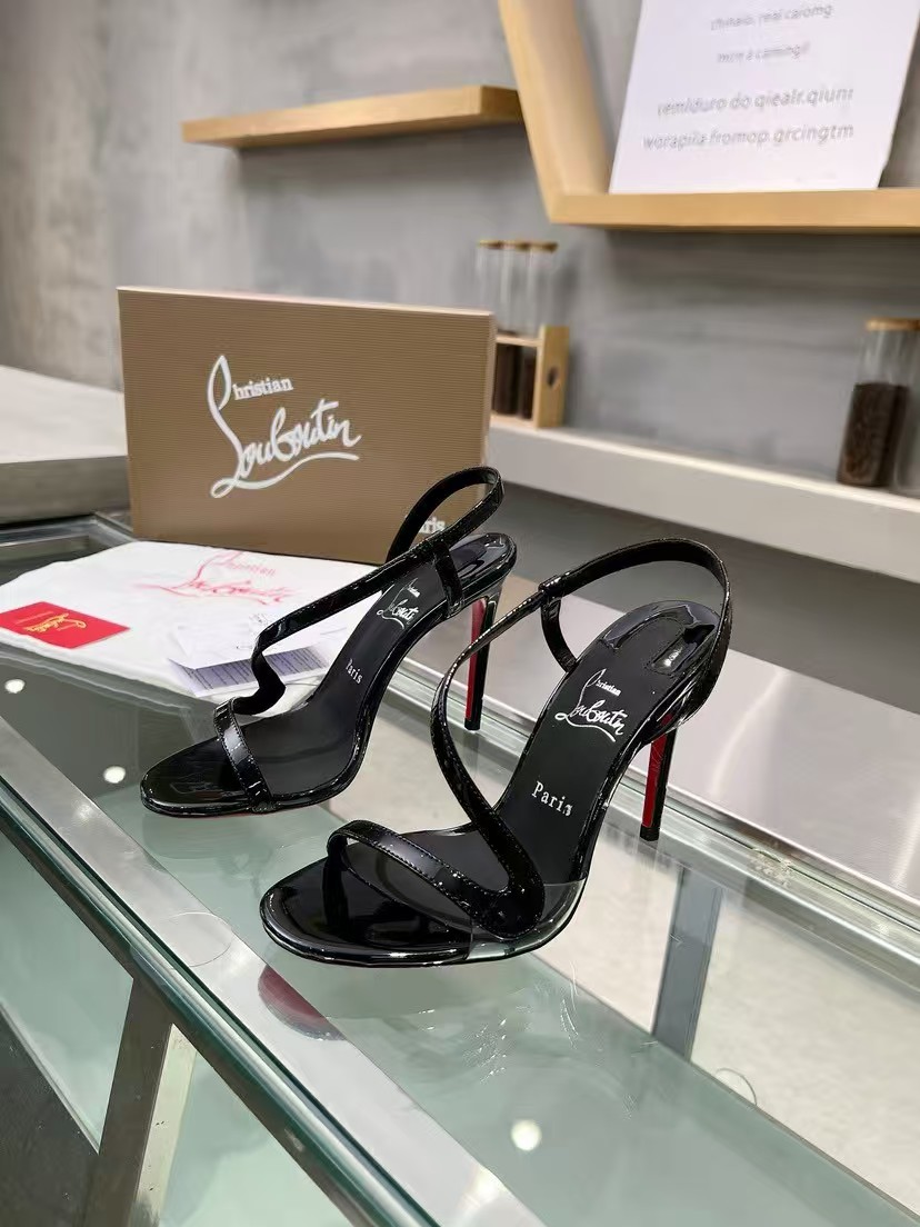 Christian Louboutin Sandals High Heels Patent Leather in Red Sole