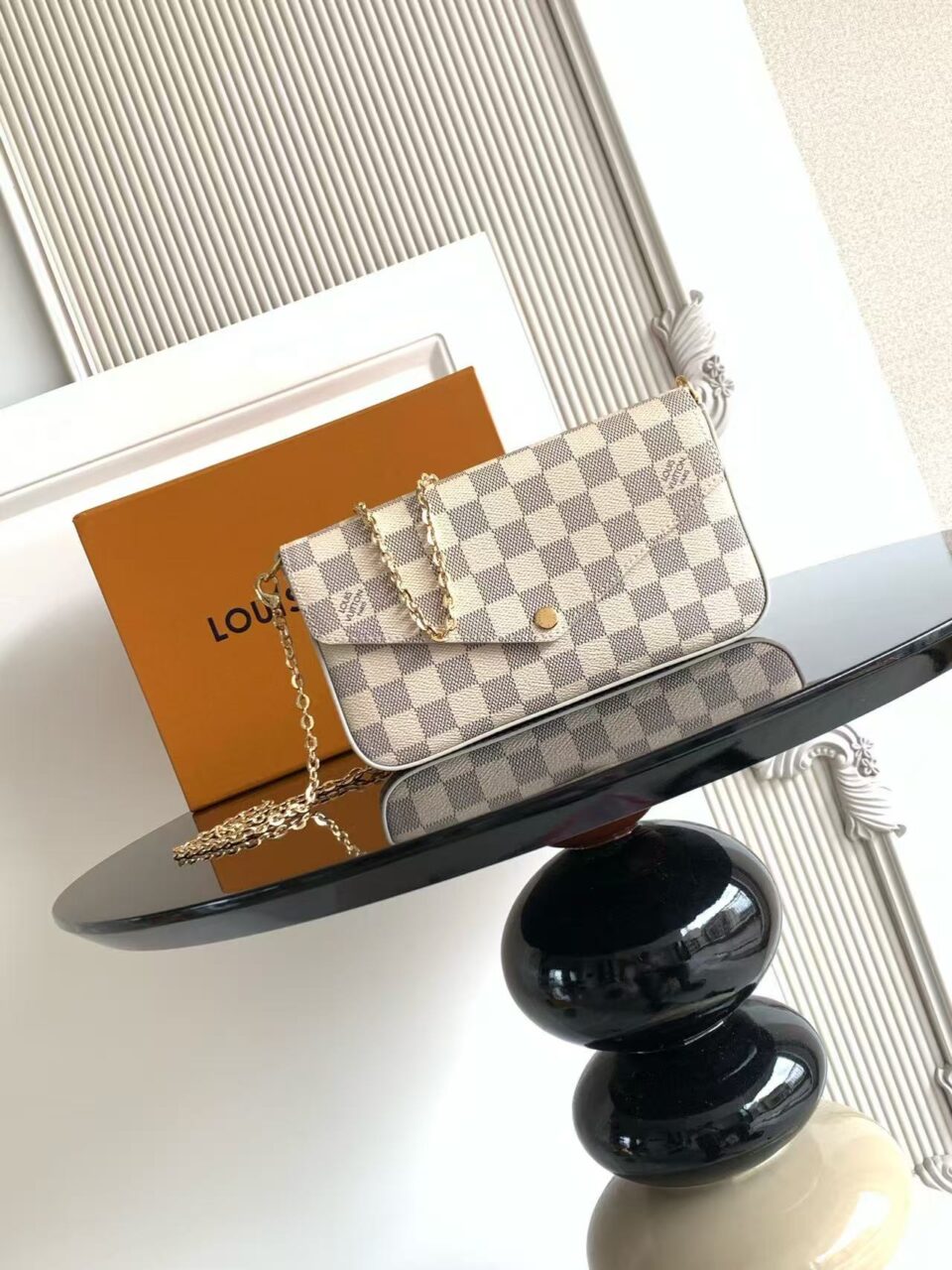 Pochette Felicie
