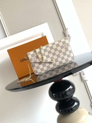 Pochette Felicie