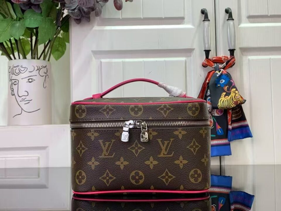 Louis Vuitton Nice Mini Cosmetic Makeup Case Bag